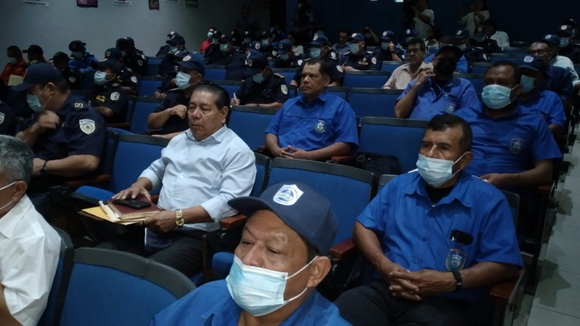 BOMBEROS
